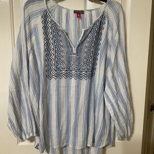 Vince Camuto Blue and White Embellished 3/4 Sleeve Blouse